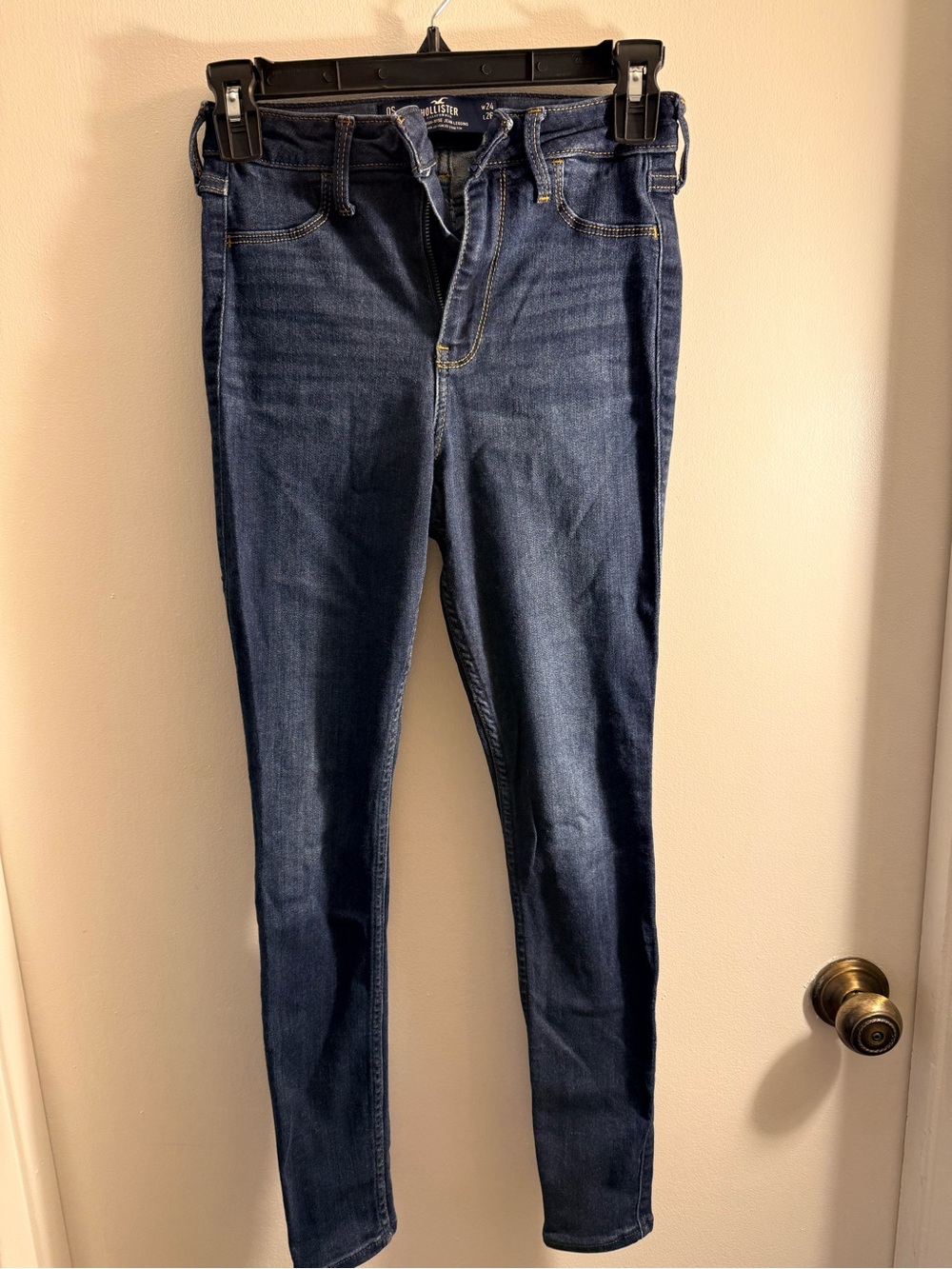 Hollister Women's Dark Blue Skinny Jeans size w24/26L